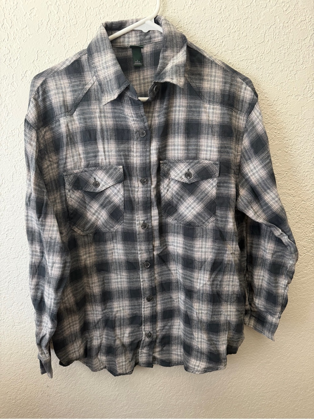 Women’s Black Plaid Shirt~ Size Small